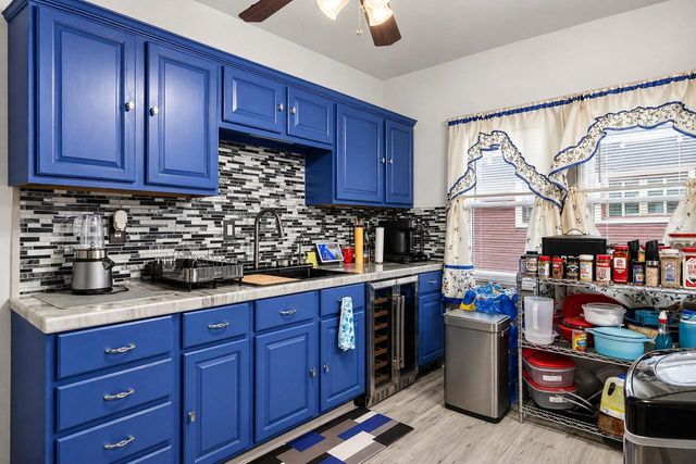 2534 N 46th STREET, Milwaukee, WI 53210