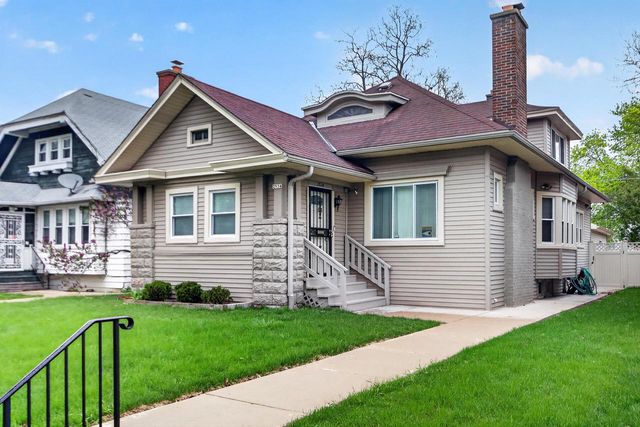 2534 N 46th STREET, Milwaukee, WI 53210