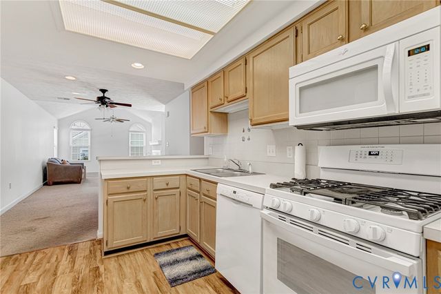 1536 Patriot Cir, Glen Allen, VA 23059