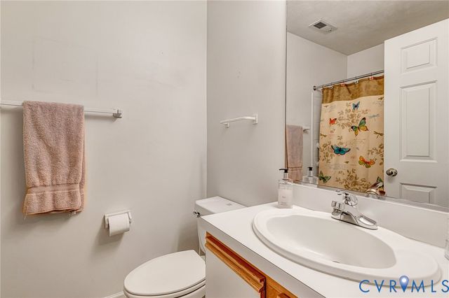1536 Patriot Cir, Glen Allen, VA 23059