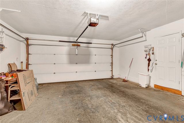 1536 Patriot Cir, Glen Allen, VA 23059
