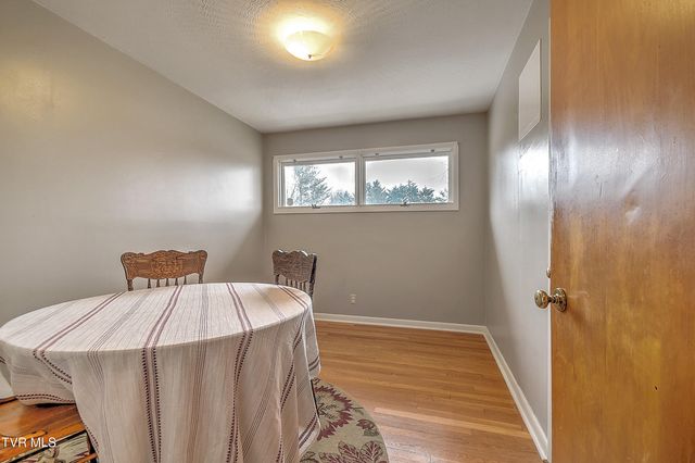 806 Hollis Street, Kingsport, TN 37660