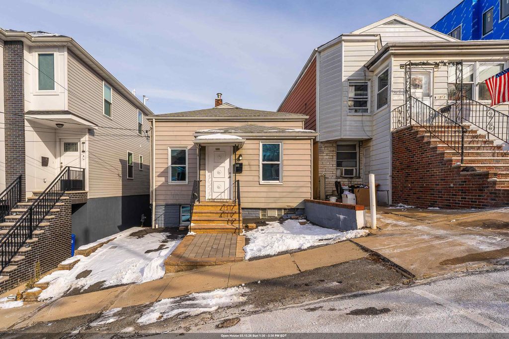 1514 71ST ST, North Bergen, NJ 07047