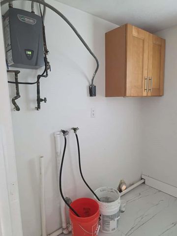 364 NW 2nd Ct, Deerfield Beach, FL 33441