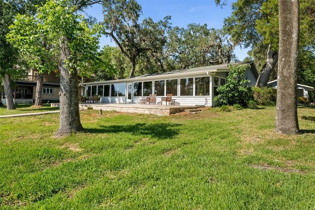 900 NW SNUG HARBOR ROAD, Crystal River, FL 34428