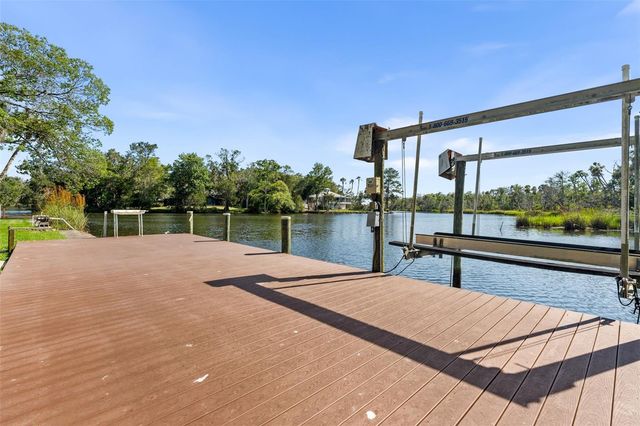 900 NW SNUG HARBOR ROAD, Crystal River, FL 34428