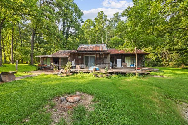1150 Bell Hollow Rd, Vanleer, TN 37181
