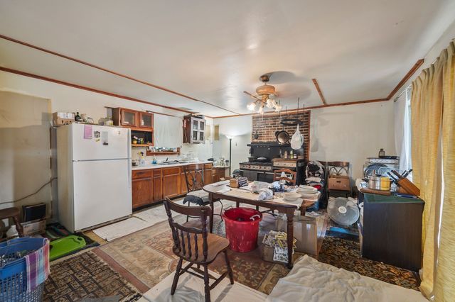 1150 Bell Hollow Rd, Vanleer, TN 37181