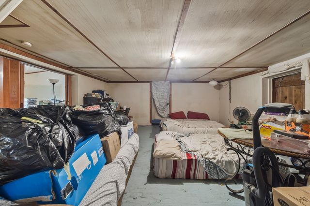 1150 Bell Hollow Rd, Vanleer, TN 37181