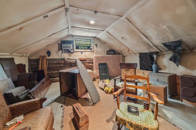 1150 Bell Hollow Rd, Vanleer, TN 37181