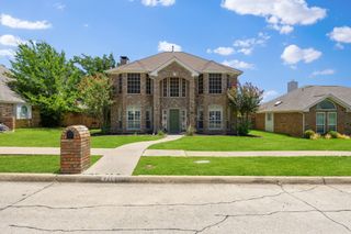 4216 Mulberry Drive, Carrollton, TX 75010