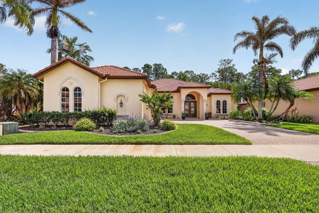 808 SW Classico Court, Port St. Lucie, Port St Lucie, FL 34986