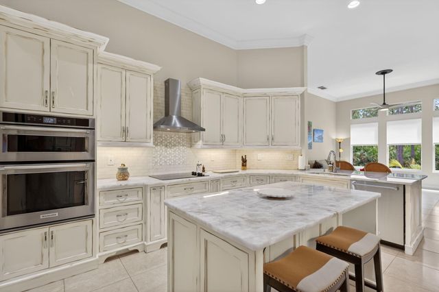 808 SW Classico Court, Port St. Lucie, Port St Lucie, FL 34986