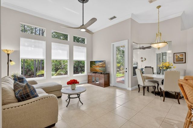 808 SW Classico Court, Port St. Lucie, Port St Lucie, FL 34986