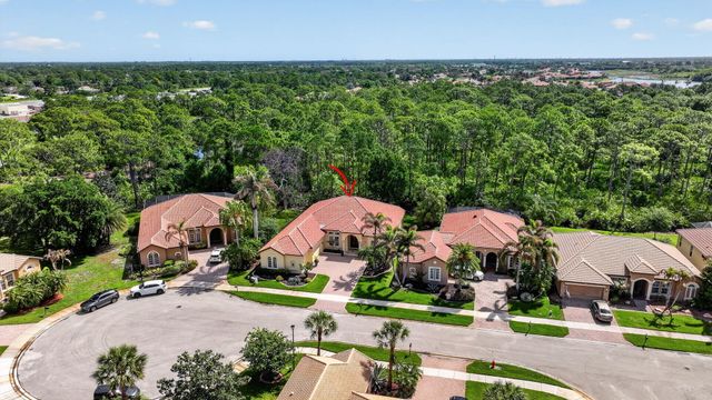808 SW Classico Court, Port St. Lucie, Port St Lucie, FL 34986