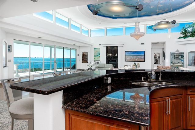 4908 64TH DRIVE W, Bradenton, FL 34210