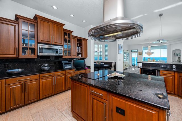 4908 64TH DRIVE W, Bradenton, FL 34210