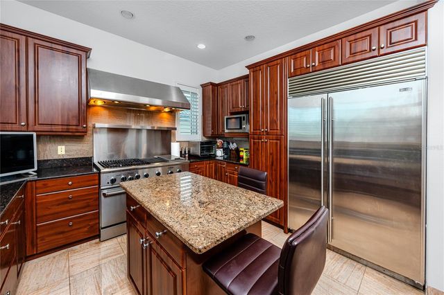 4908 64TH DRIVE W, Bradenton, FL 34210