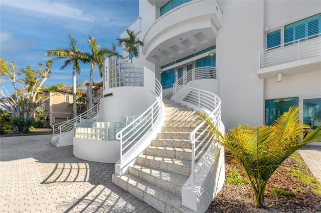 4908 64TH DRIVE W, Bradenton, FL 34210