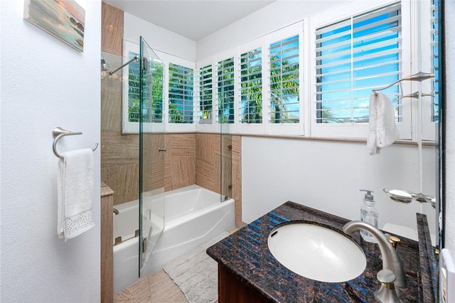 4908 64TH DRIVE W, Bradenton, FL 34210