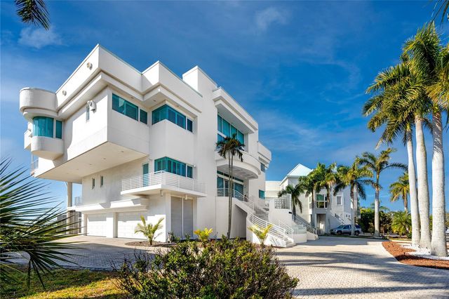 4908 64TH DRIVE W, Bradenton, FL 34210