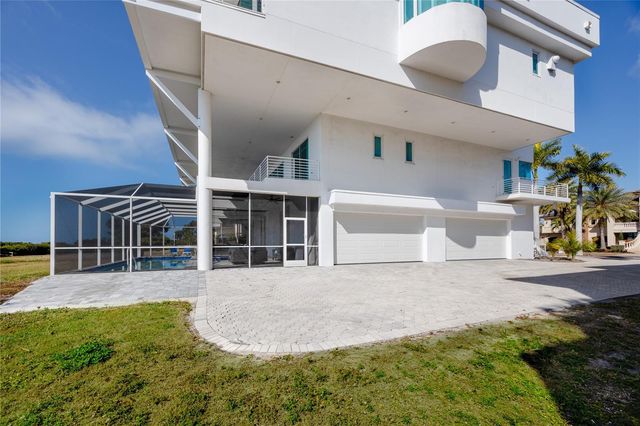 4908 64TH DRIVE W, Bradenton, FL 34210