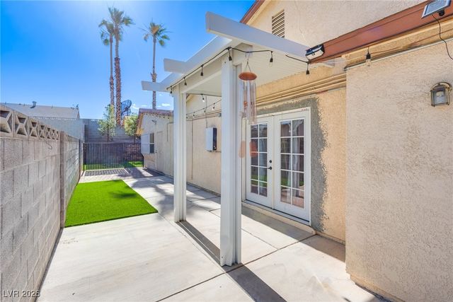 308 Davenport Lane, Las Vegas, NV 89107