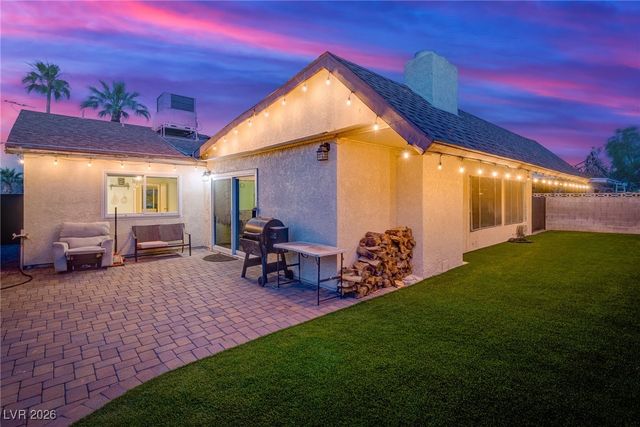 308 Davenport Lane, Las Vegas, NV 89107