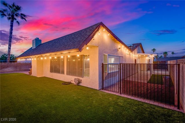 308 Davenport Lane, Las Vegas, NV 89107