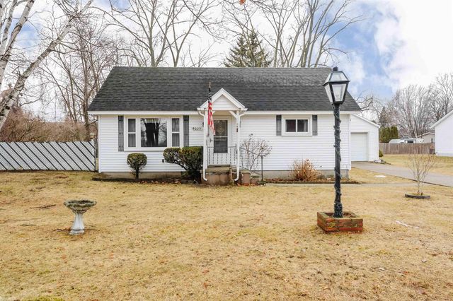 4033 Helen Avenue, Fort Gratiot Twp, MI 48059