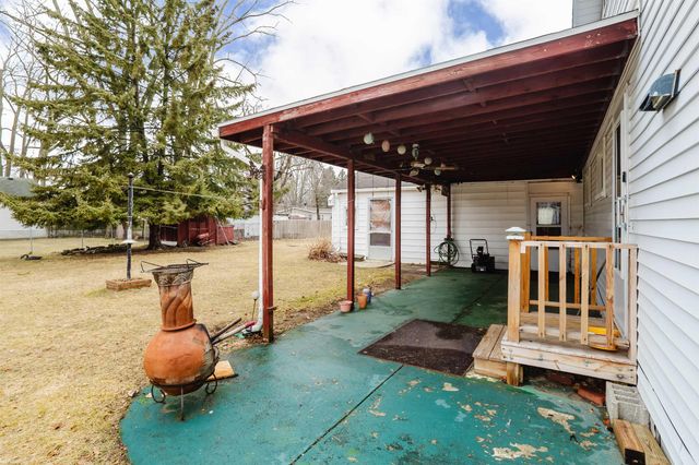 4033 Helen Avenue, Fort Gratiot Twp, MI 48059