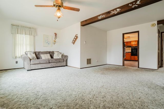 4033 Helen Avenue, Fort Gratiot Twp, MI 48059