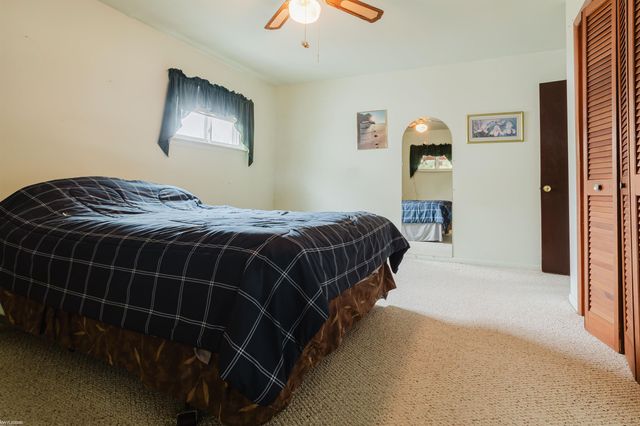 4033 Helen Avenue, Fort Gratiot Twp, MI 48059