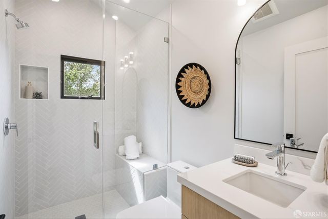 126 Mullen Avenue, San Francisco, CA 94110