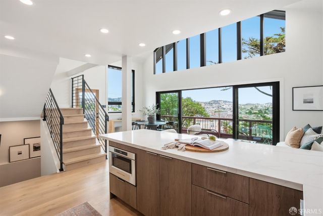 126 Mullen Avenue, San Francisco, CA 94110