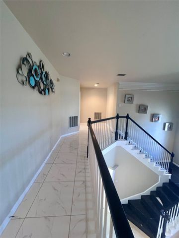 4318 Meadowcove Drive, Rowlett, TX 75088