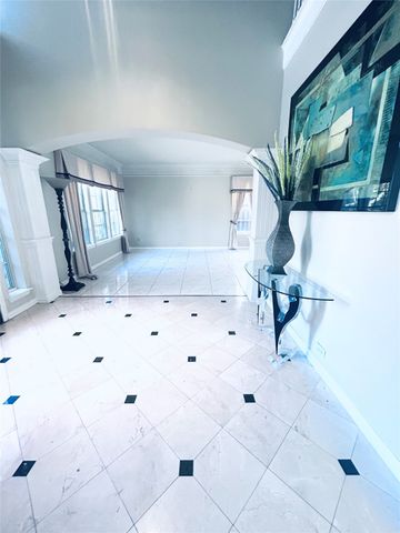 4318 Meadowcove Drive, Rowlett, TX 75088