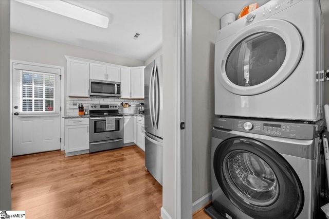 18 Mchan Street, Greenville, SC 29605