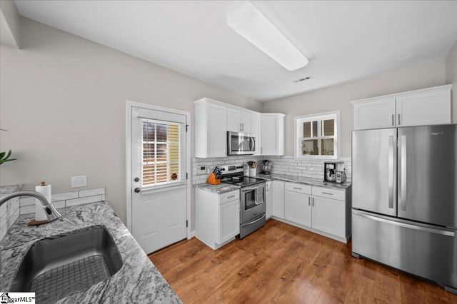 18 Mchan Street, Greenville, SC 29605