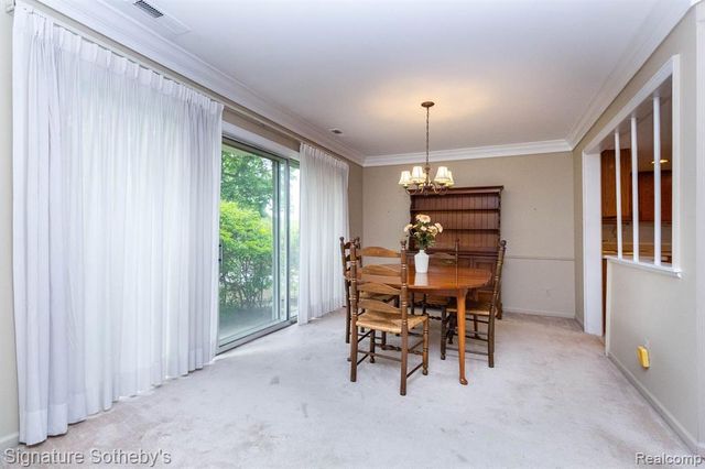 19710 W 13 Mile Road 101, Beverly Hills, MI 48025