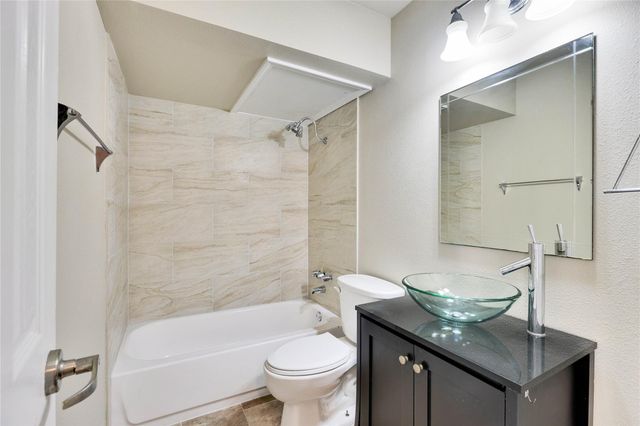 2020 S Congress Ave 1316, Austin, TX 78704