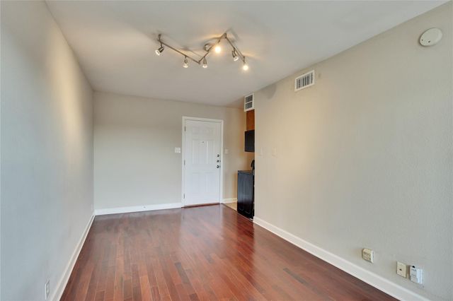 2020 S Congress Ave 1316, Austin, TX 78704