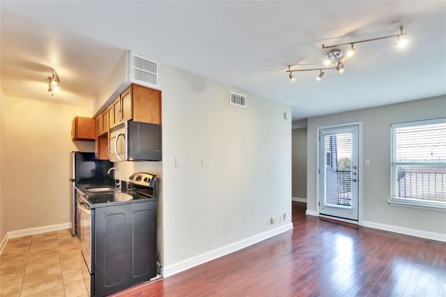 2020 S Congress Ave 1316, Austin, TX 78704