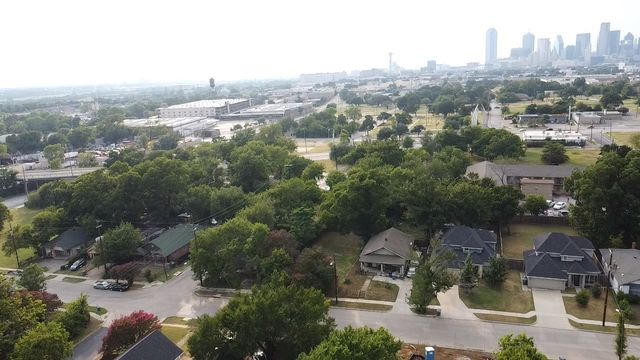 1305 Pennsylvania Avenue, Dallas, TX 75215
