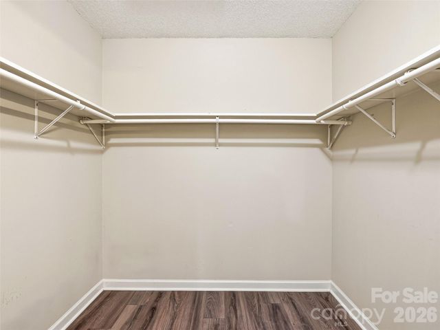 10 Lakewood Drive, Asheville, NC 28803