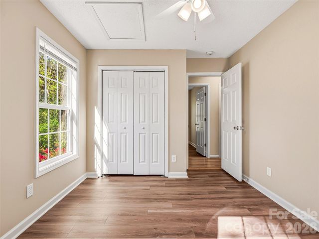 10 Lakewood Drive, Asheville, NC 28803