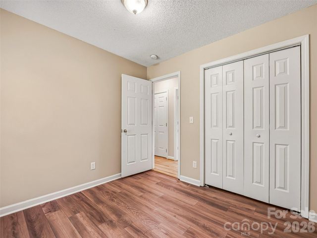 10 Lakewood Drive, Asheville, NC 28803