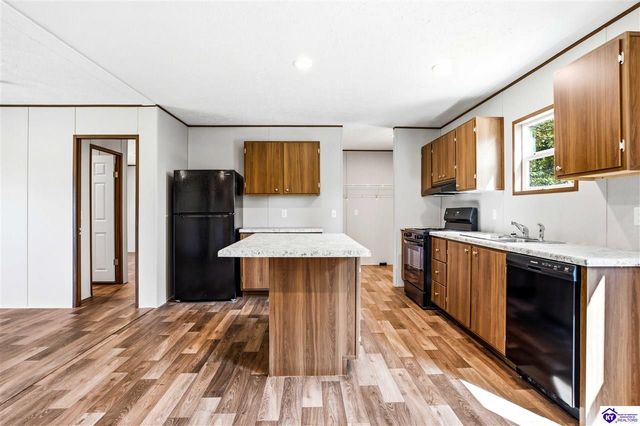 112 Dwight Avenue, Radcliff, KY 40175