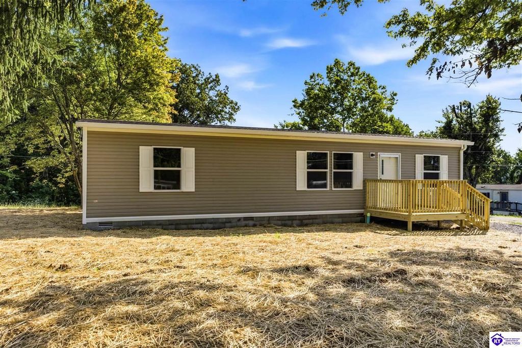 112 Dwight Avenue, Radcliff, KY 40175