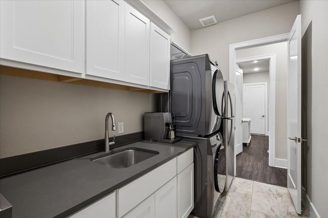 125 N Empress Green Place, Montgomery, TX 77316